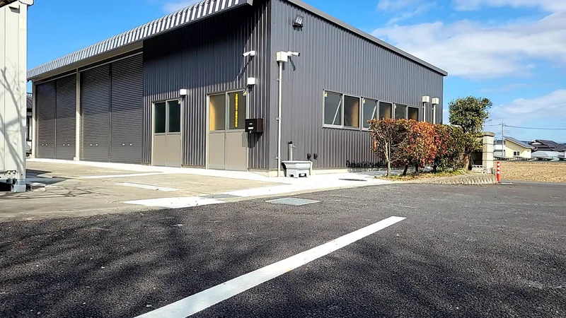 県北営業所の新しい建物と敷地